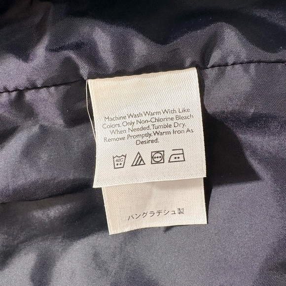 Eddie Bauer Women's Black Nylon Rain Jacket Size Medium - Picture 3 of 10